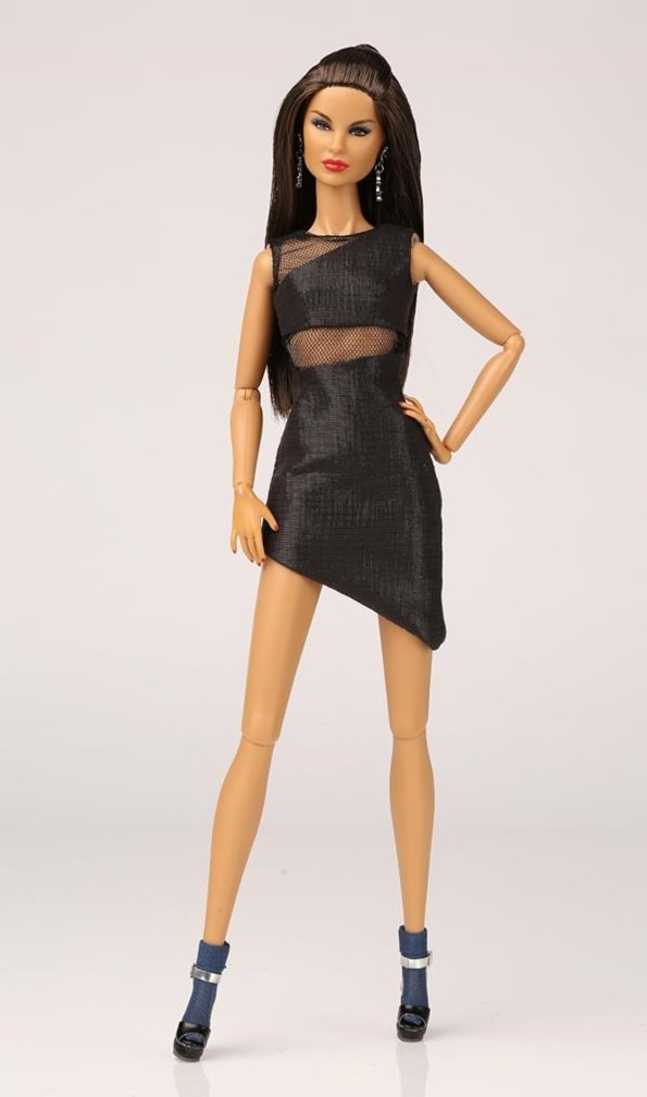 ©2017 Integrity Toys Zine Queen Binx Barone™