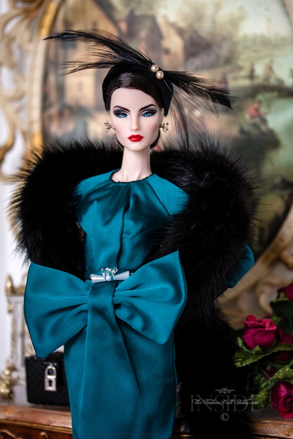 ©2017 Inside The Fashion doll Studio - A Little Glamou
