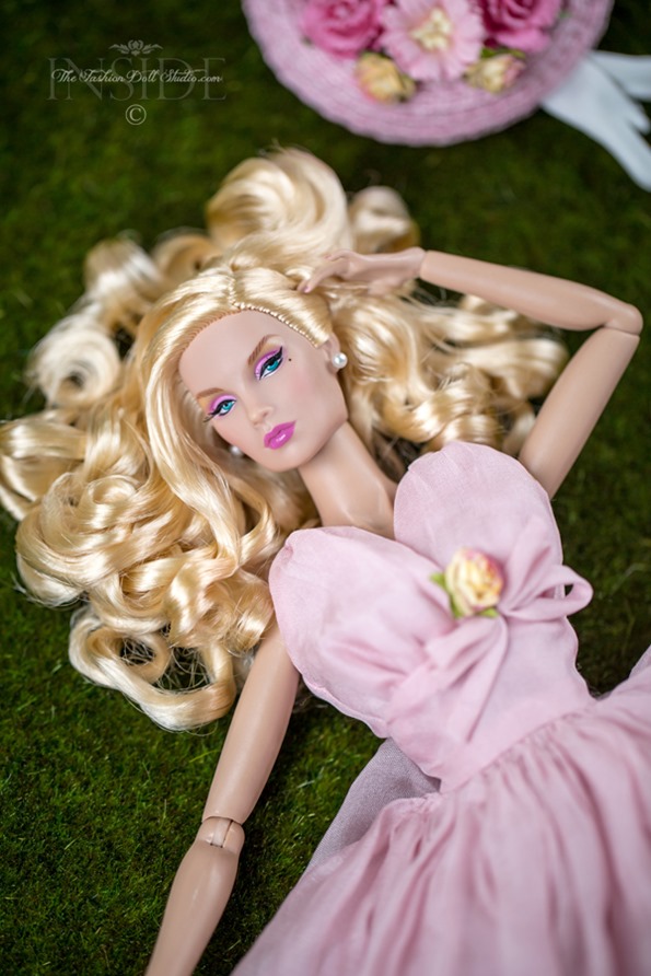 ©2017 Inside The Fashion doll Studio - A Spring Fling