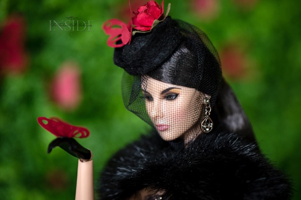 ©2017 Inside The Fashion doll Studio - Mademoiselle Papillon Rouge