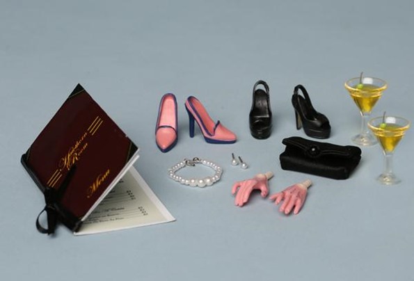 © Integrity Toys Inc. - Captivating Cocktails Constance Madssen