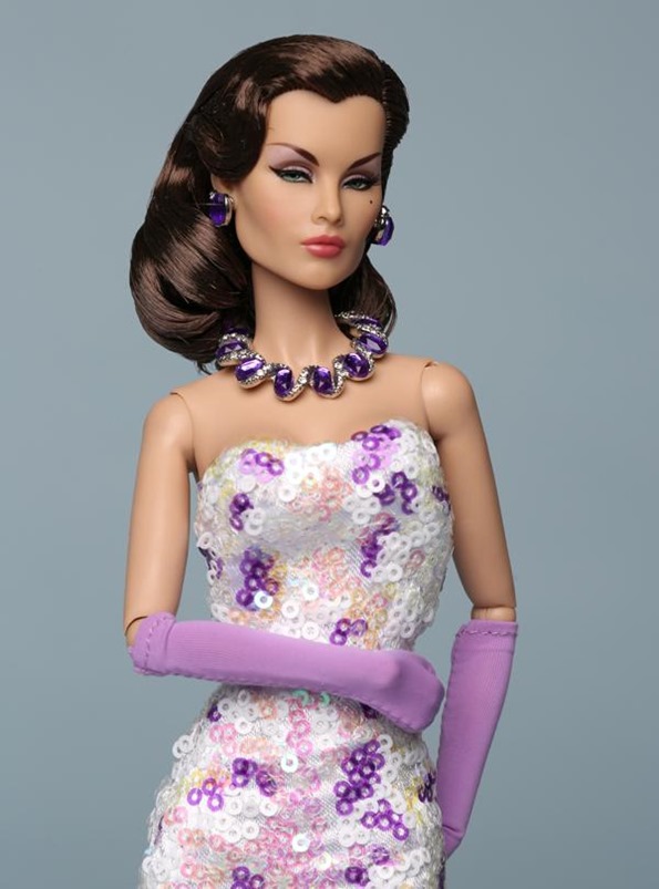 © 2017 Integrity Toy Inc.-Glittering Gala Evelyn Weaverton