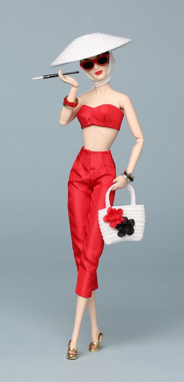 ©2017 Integrity Toys, Inc. - Luxurious Leisure Constance Madssen