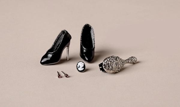 ©2017 Integrity Toys Inc. Hauntingly Lovely Ayumi Nakamura 