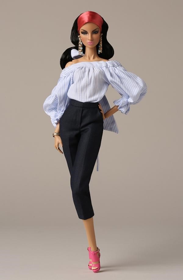 ©2017 Integrity Toys Inc. Vivacité Eugenia 