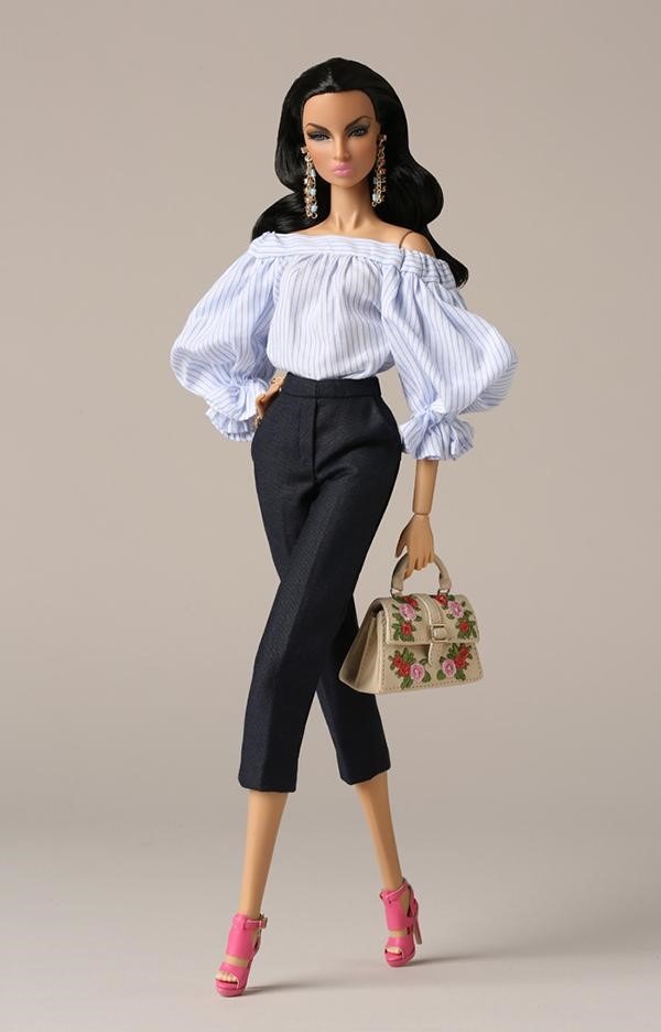 ©2017 Integrity Toys Inc. Vivacité Eugenia 