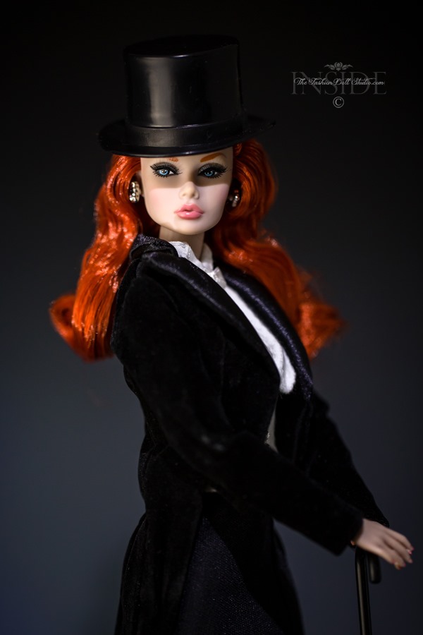 ©2017 Inside The Fashion Doll Studio - Champagne anyone?