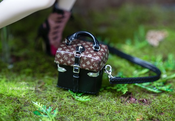 ©2017 Inside The Fashion Doll Studio-Poetic Beauty Enters the Studio