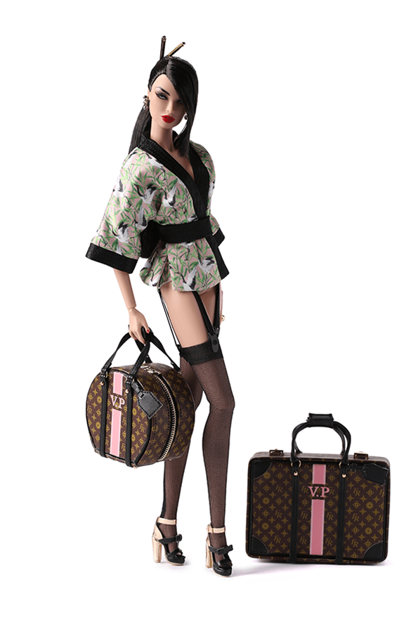 ©2017 Integrity Toys Inc.-Fame and Fortune Vanessa