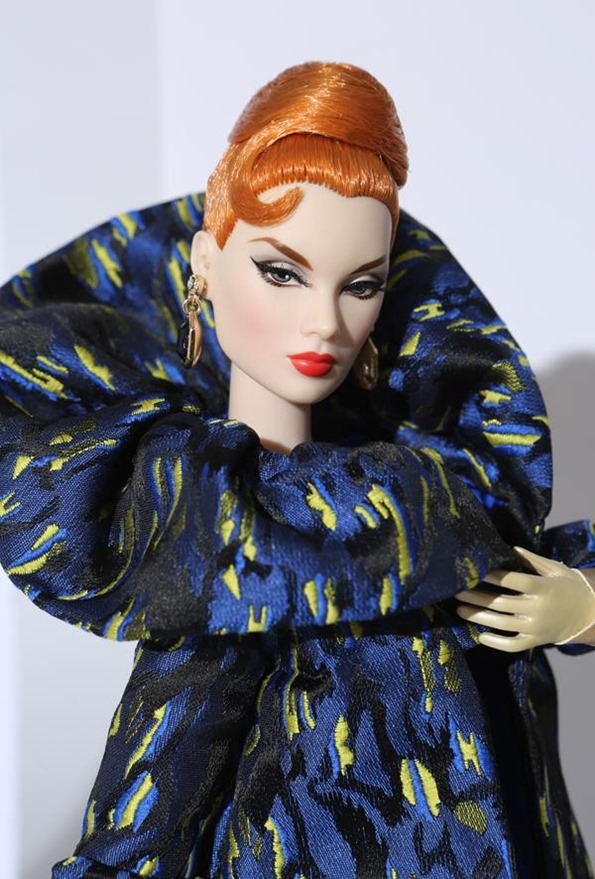 ©2018 Integrity Toys, Inc.-East 59th Collection-Blue Gold Victoire Roux