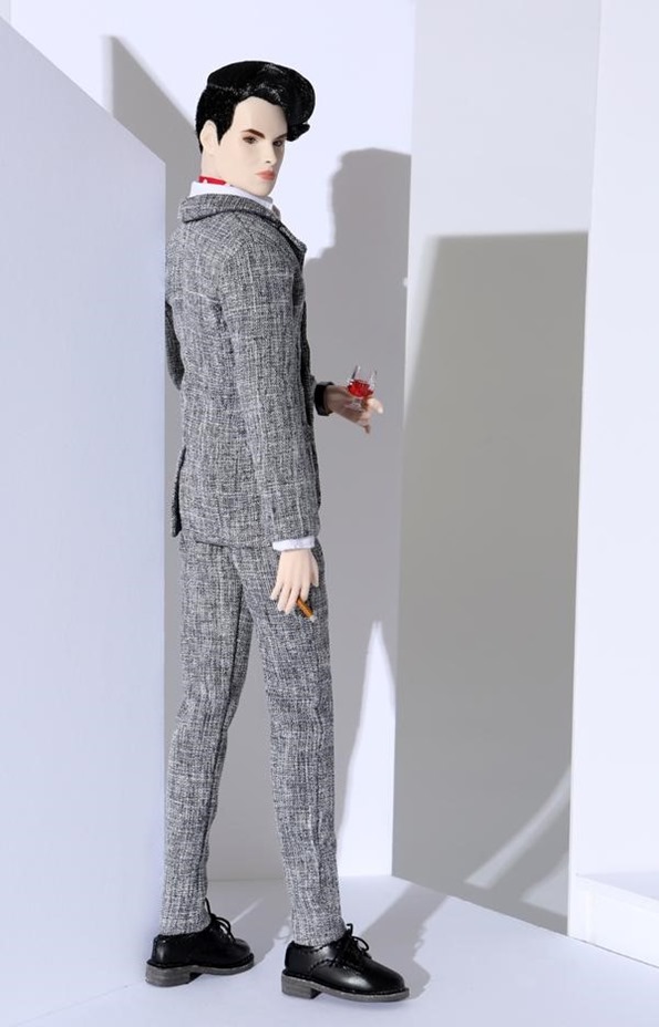 ©2018 Integrity Toys, Inc.-East 59th Collection-Cocktails for Men Laird Drake