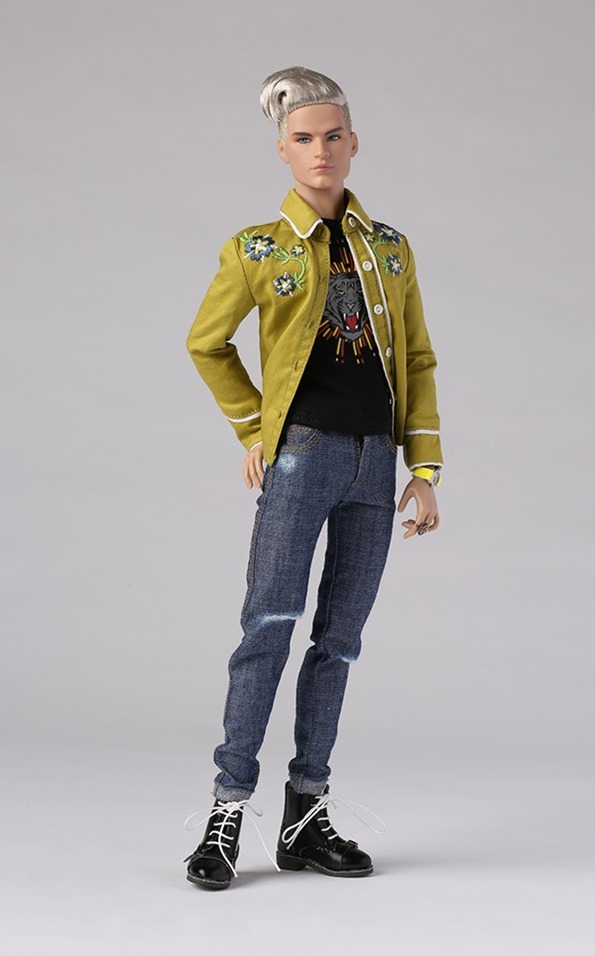 ©2018 Integrity Toys, Inc. -The Industry The Lovesick Collection-Hot to the touch Bellamy Blue