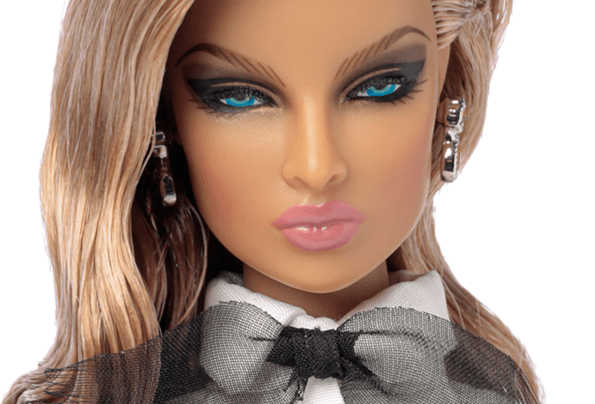 ©2020 Integrity Toys Inc.-Le Tuxedo Eugenia Perrin Frost 2