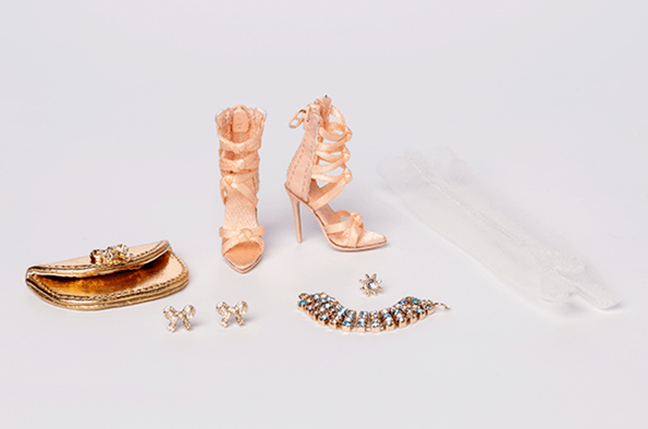 ©2020 Integrity Toys Inc.-Madmoiselle Lilith Blair 3