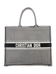 CHR134656_1_enlarged